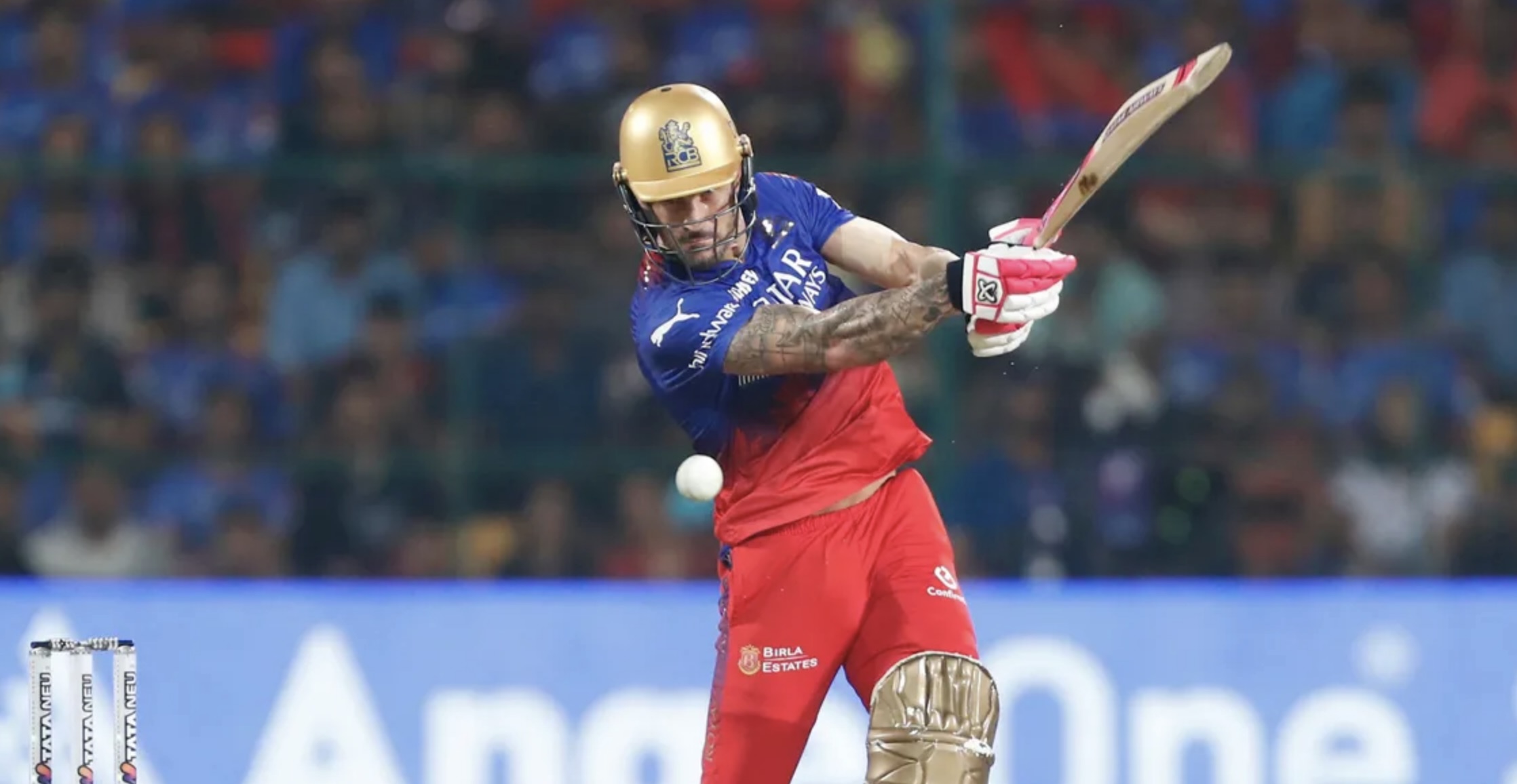 Du Plessis Kohli Keep Rcb In Ipl Playoff Race 