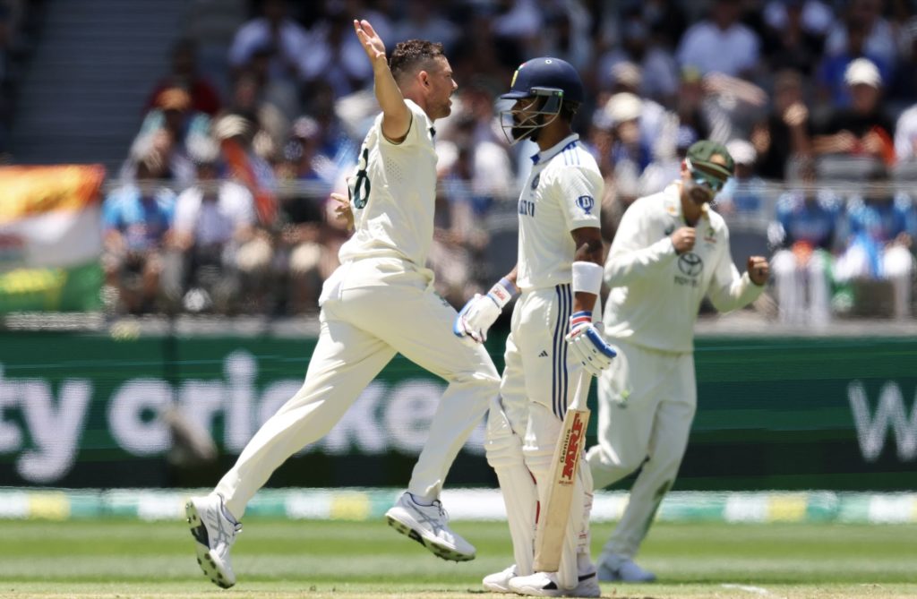 Josh Hazlewood Virat Kohli 22 Nov 2024 Robert Cianflone Getty Images