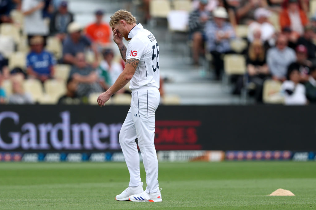 HAMILTON, NEW ZEALAND - DECEMBER 16: Ben Stokes of England reacts as he leaves the field of play after sustaining an injury during day three of the Third Test Match in the series between New Zealand and England at Seddon Park on December 16, 2024 in Hamilton, New Zealand. (Photo by Phil Walter/Getty Images)