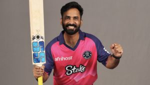 Dinesh Karthik SA20 Shaun Roy Sportzpics