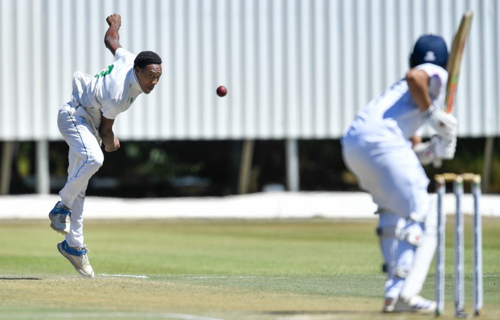 Nqobani Mokoena bowls 26 Jan 2025 Ashley Vlotman Gallo Images