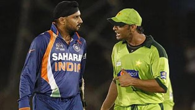 Shoaib Akhtar Harbhajan Singh 2010